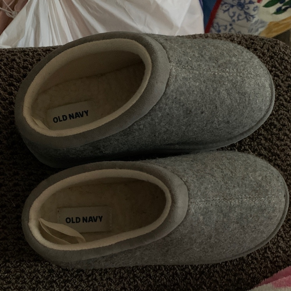 Old Navy Kids Soft Gray shoes